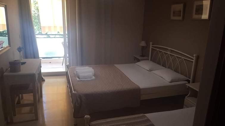 Guesthouse Emi ลิเกีย ภายนอก รูปภาพ